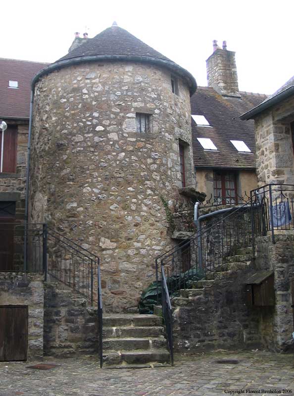 Normandie: Fortified House